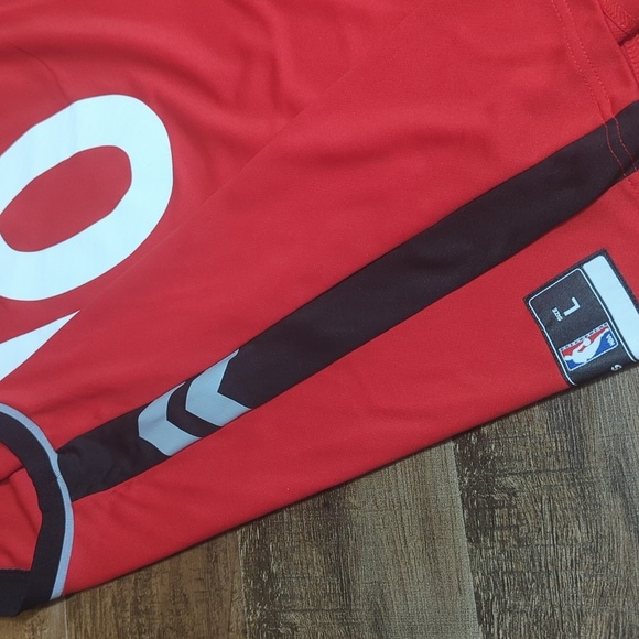 Adidas DeMar DeRozan Red Toronto Raptors #10 Jersey Size Large - Picture 7 of 9